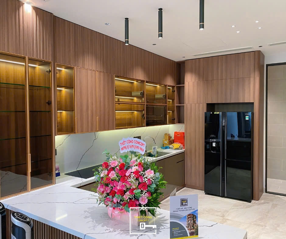 MẪU TỦ BẾP + ĐÁ BẾP TẠI LOC'S HOUSE 2024